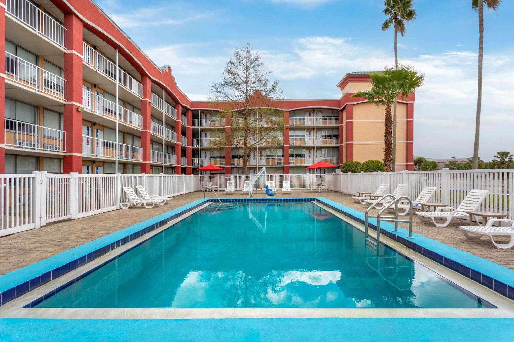 Developer Inn Downtown Orlando, A Baymont By Wyndham Экстерьер фото
